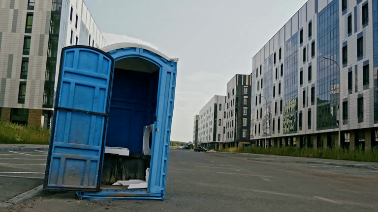 Best Portable Toilets for Parks and Recreation Areas  in Manana, HI